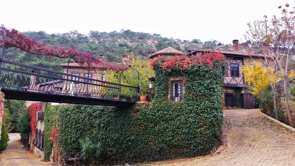 Hotel Manici Kasri Küçükkuyu Exterior foto