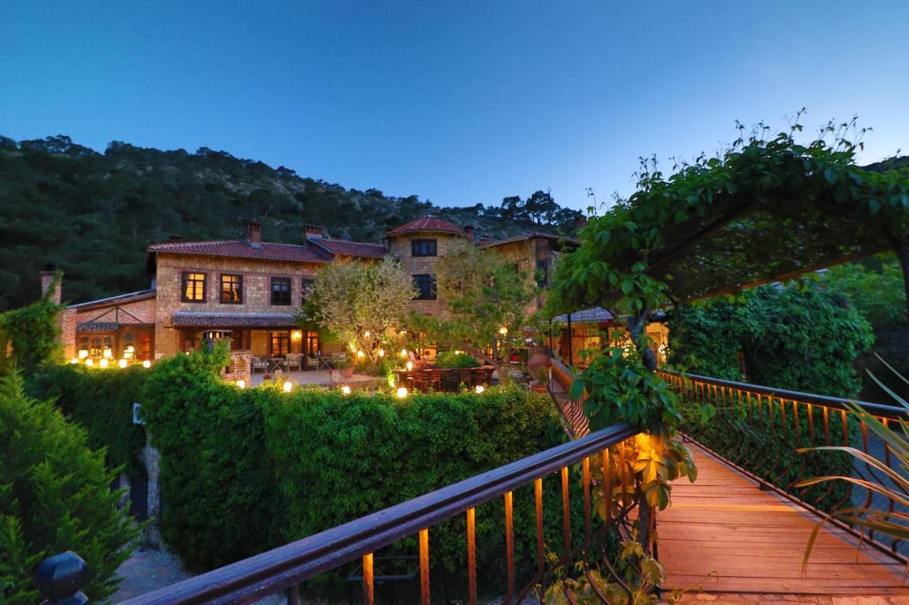 Hotel Manici Kasri Küçükkuyu Exterior foto