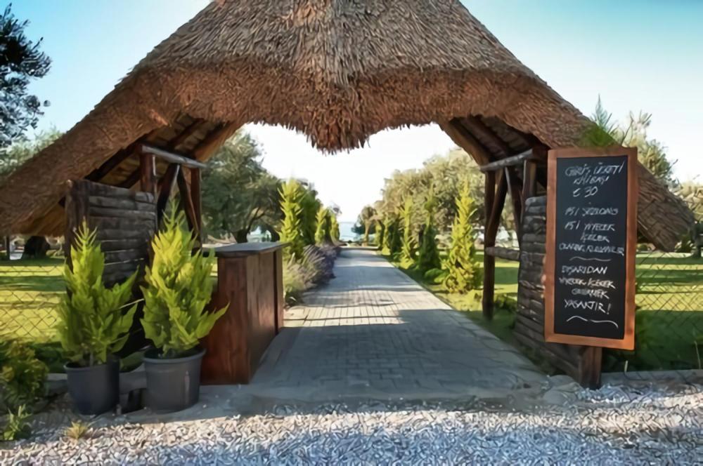 Hotel Manici Kasri Küçükkuyu Exterior foto